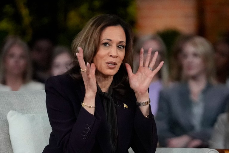 Democrats’ new strategy: Hide candidates from interacting with voters