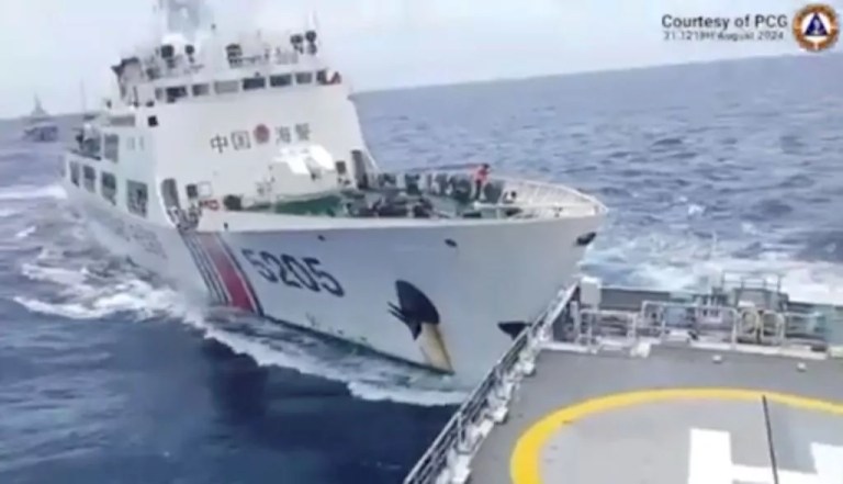 Chinese and Philippine ships collide as sides blame each other