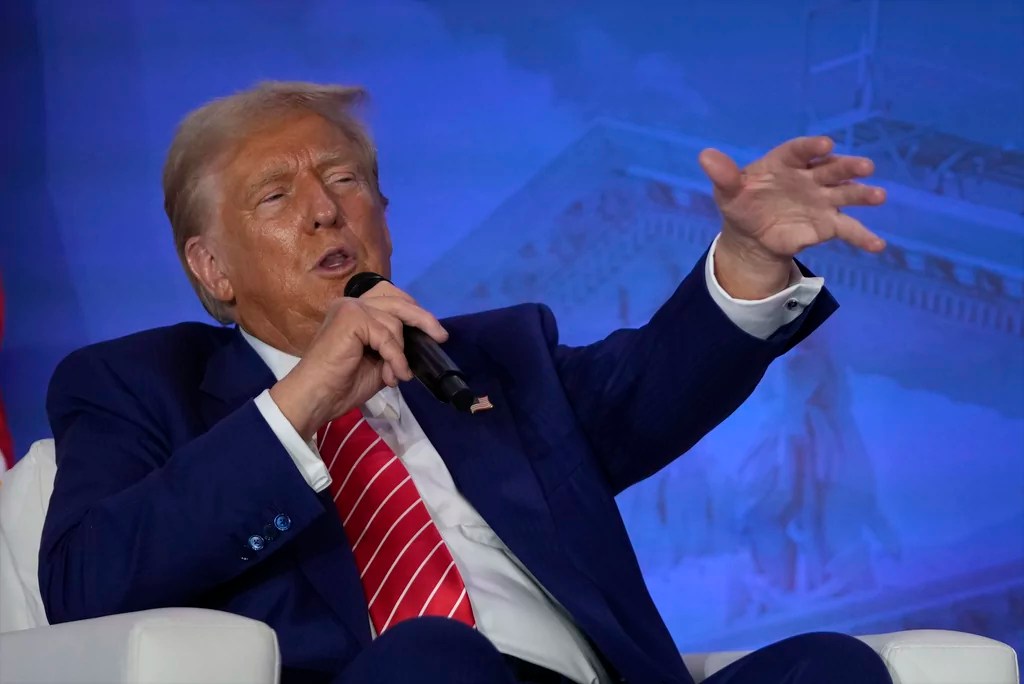 Trump enters not guilty plea in DC 2020 election superseding indictment