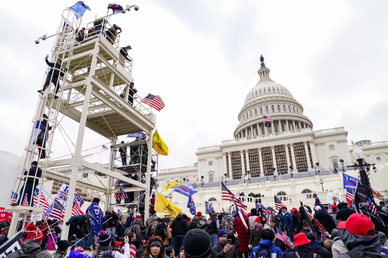 Watchdog reveals FBI had 26 confidential sources in DC during Jan. 6 riot