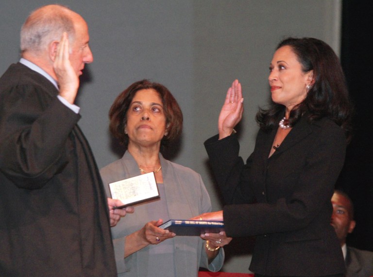 Harris caps 40-year cycle of Democratic lawyer-candidates