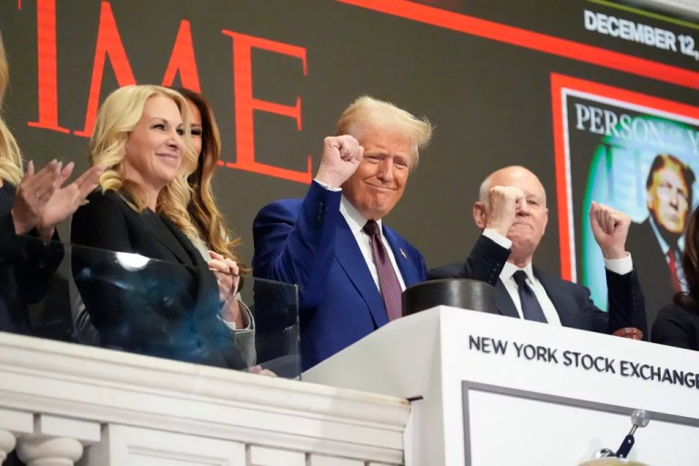 WATCH LIVE: Trump speaks at Mar-a-Lago