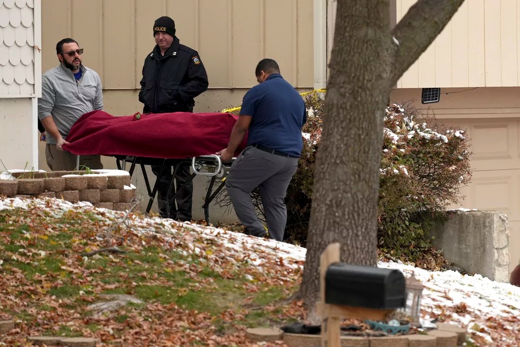 Former Kansas detective accused of sexual abuse found dead ahead of federal trial