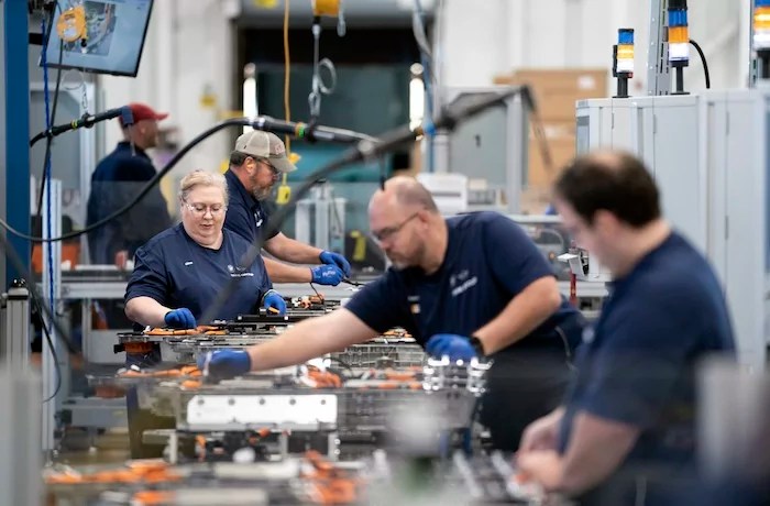 Small business owners continue to struggle to fill jobs