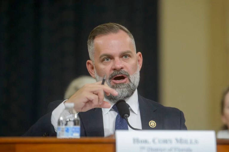 Mills reintroduces bill to strip SBA funding from Chinese-aligned businesses