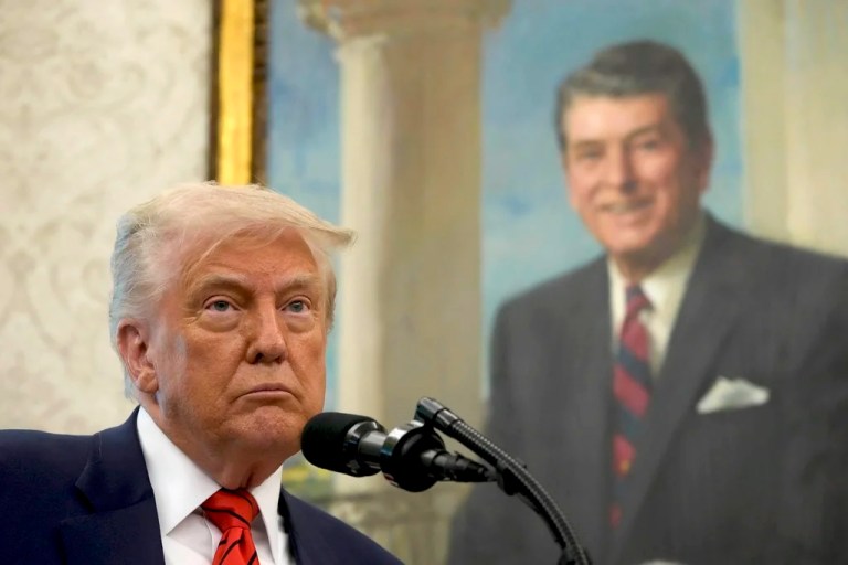 Trump blames tariff ruling on Federalist Society’s ‘bad advice’ on judicial nominations