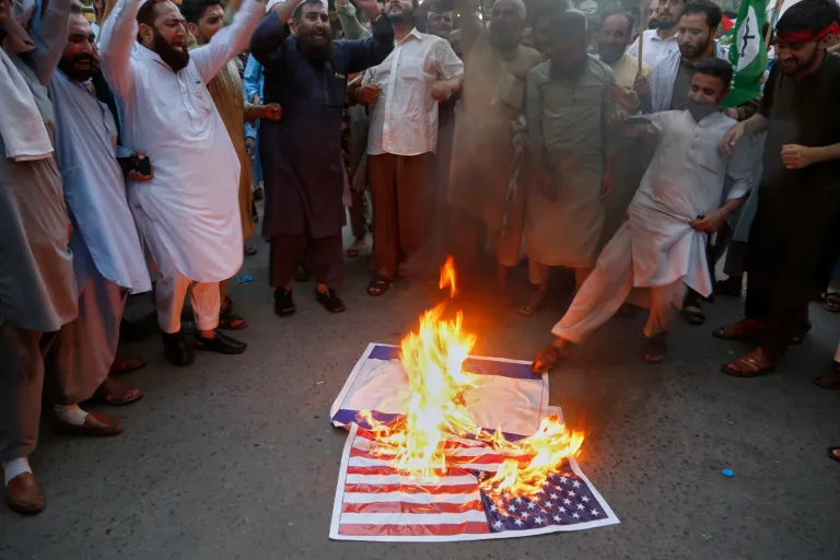Trump’s flag burning stunt is sure to bait the Left, but it carries risks