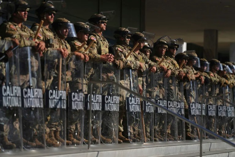 Trump orders 2,000 more National Guard members to LA after Marines deployed