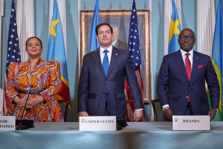 Trump announces he arranged a treaty between Congo and Rwanda in decades-long war