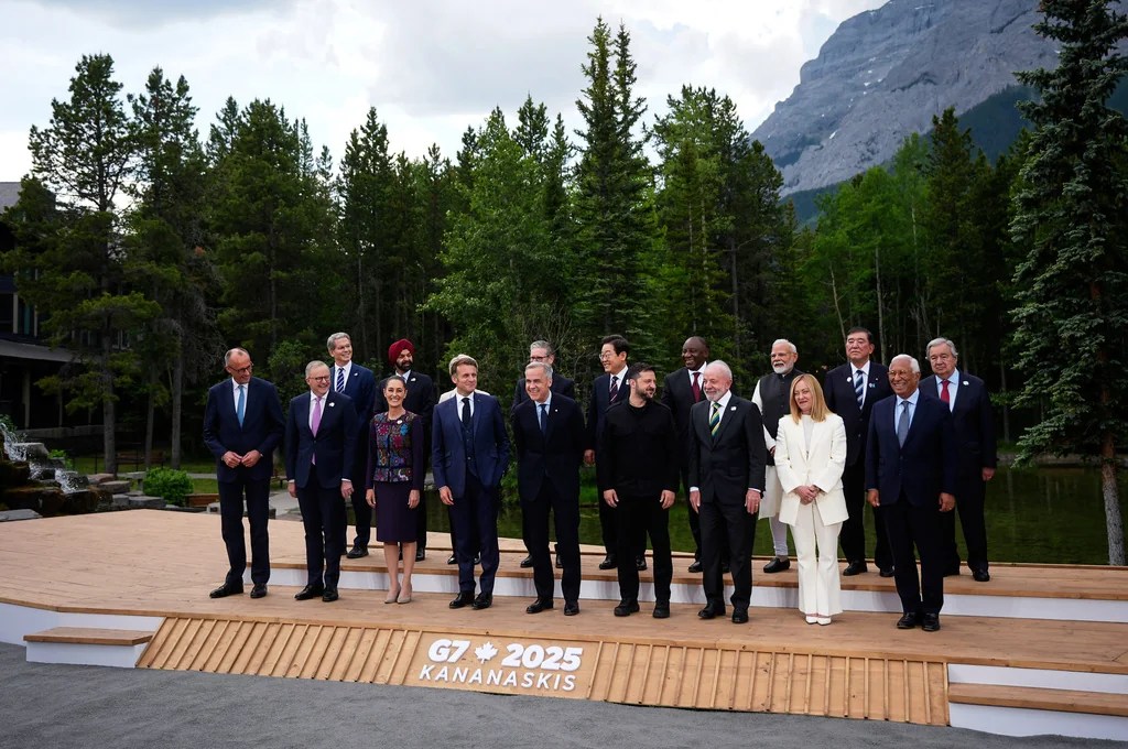 German Chancellor Friedrich Merz, front row from left, Australian Prime Minister Anthony Albanese, Mexican President Claudia Sheinbaum, French President Emmanuel Macron, Canada’s Prime Minister Mark Carney, Ukrainian President Volodymyr Zelensky, Brazilian President Luiz Inacio Lula da Silva, Italian Prime Minister Giorgia Meloni and European Council President Antonio Costa, and U.S. Treasury Secretary Scott Bessent, back row from left, World Bank President Ajay Banga, President of the European Commission Ursula von der Leyen, Britain’s Prime Minister Keir Starmer, South Korean President Lee Jae-myung, South African President Cyril Ramaphosa, India’s Prime Minister Narendra Modi, Japanese Prime Minister Shigeru Ishiba, U.N. Secretary-General Antonio Guterres, during a family photo with world leaders and invited guests at the G7 Summit in Kananaskis, Alberta, Tuesday, June 17, 2025. 
