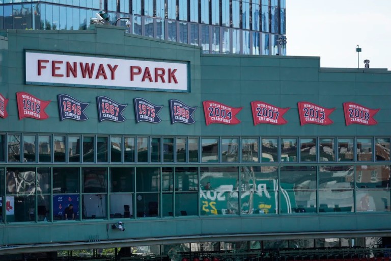 Boxing returns to Fenway Park after 70 years, with hopes to revitalize the sport in Boston