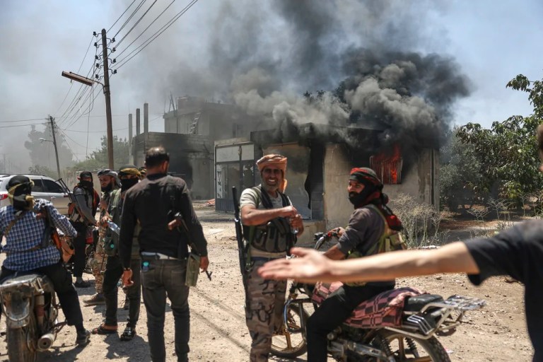 Fighting resumes in southern Syria after massive mobilization by pro-government Bedouin tribes
