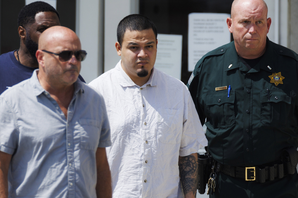 ICE tells Kilmar Abrego Garcia he will be deported to Eswatini after claiming fear of persecution from 22 countries