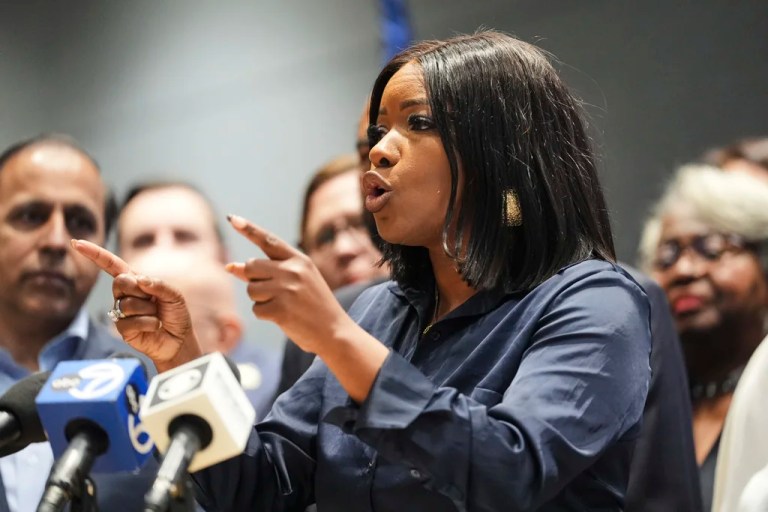 Rep. Jasmine Crockett (D-TX).