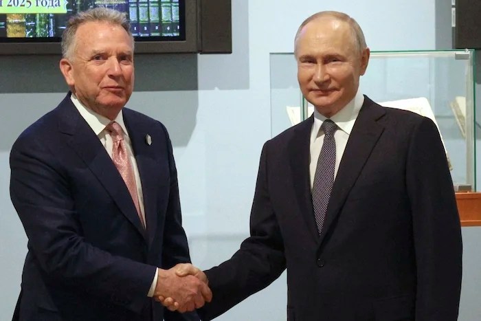 Steve Witkoff heading to Russia to make ceasefire deal before Trump deadline
