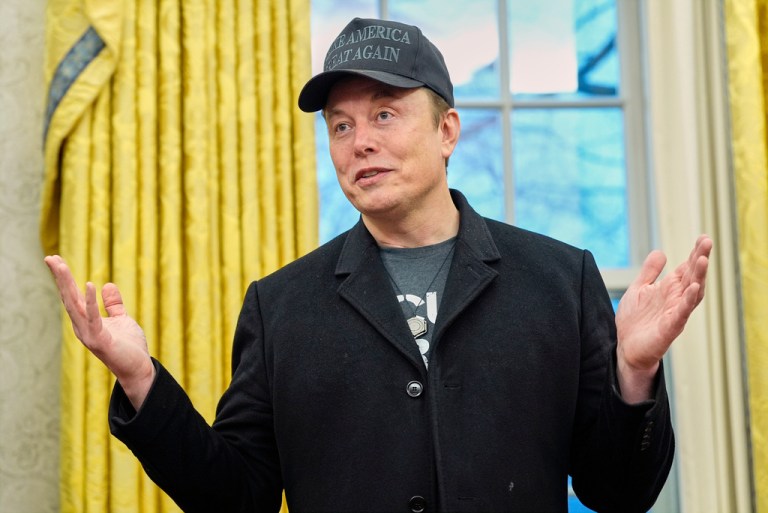 Telsa's owner Elon Musk in the Oval Office
