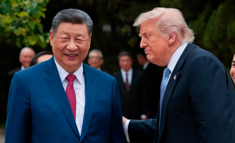President Donald Trump, right, speaks with Chinese President Xi Jinping.