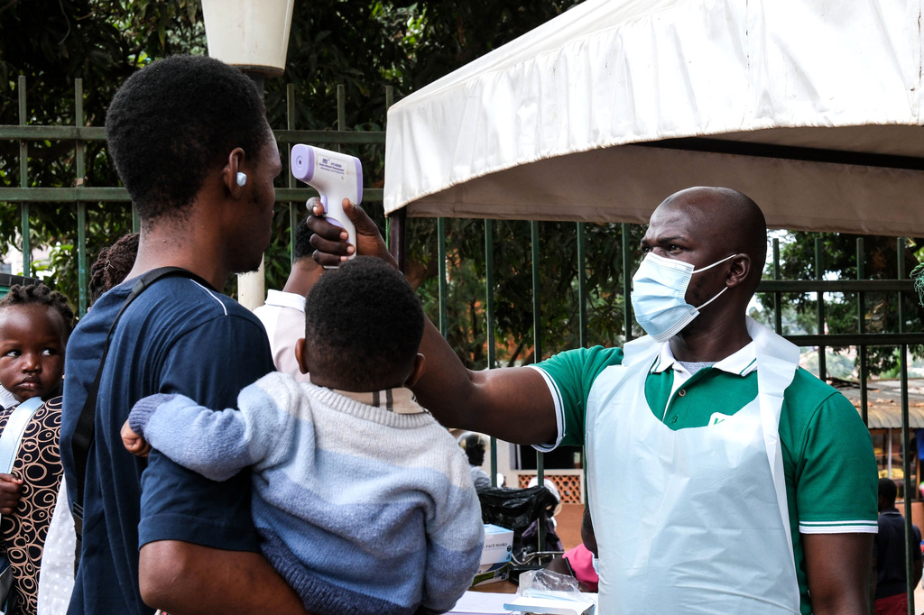 Ebola outbreak testing