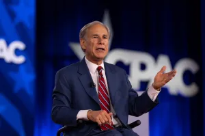 Abbott expands Texas emergency response to eradicate New World screwworm