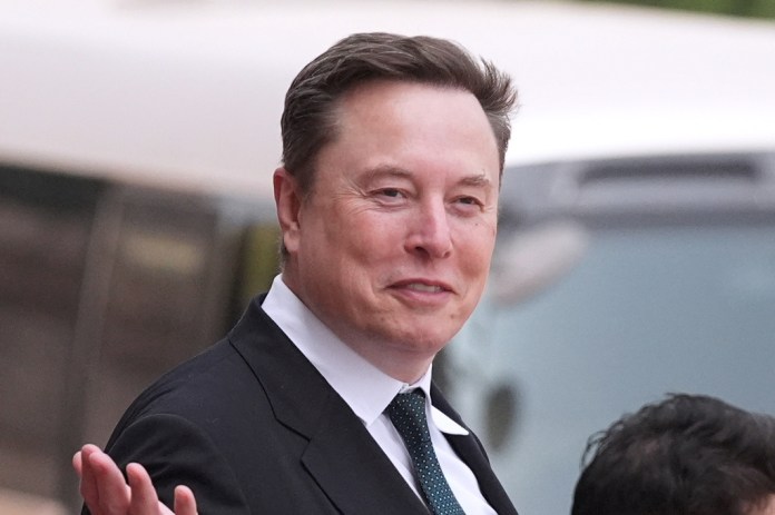 Musk becomes first trillionaire after SpaceX IPO