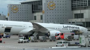 Lufthansa employees injured in a Boeing nose gear incident at Frankfurt airport