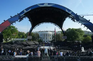 Parts of Trump’s UFC fight on the White House lawn have precedent — with one exception