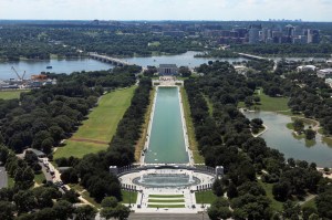 Interior Department heralds algae treatment in Reflecting Pool, comparing it to ‘destroyed’ Iranian navy