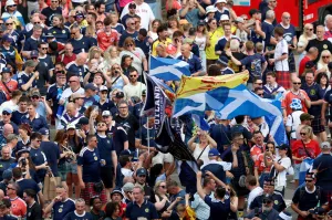 Thirsty Scots drink Boston bars dry of Samuel Adams Boston Lager