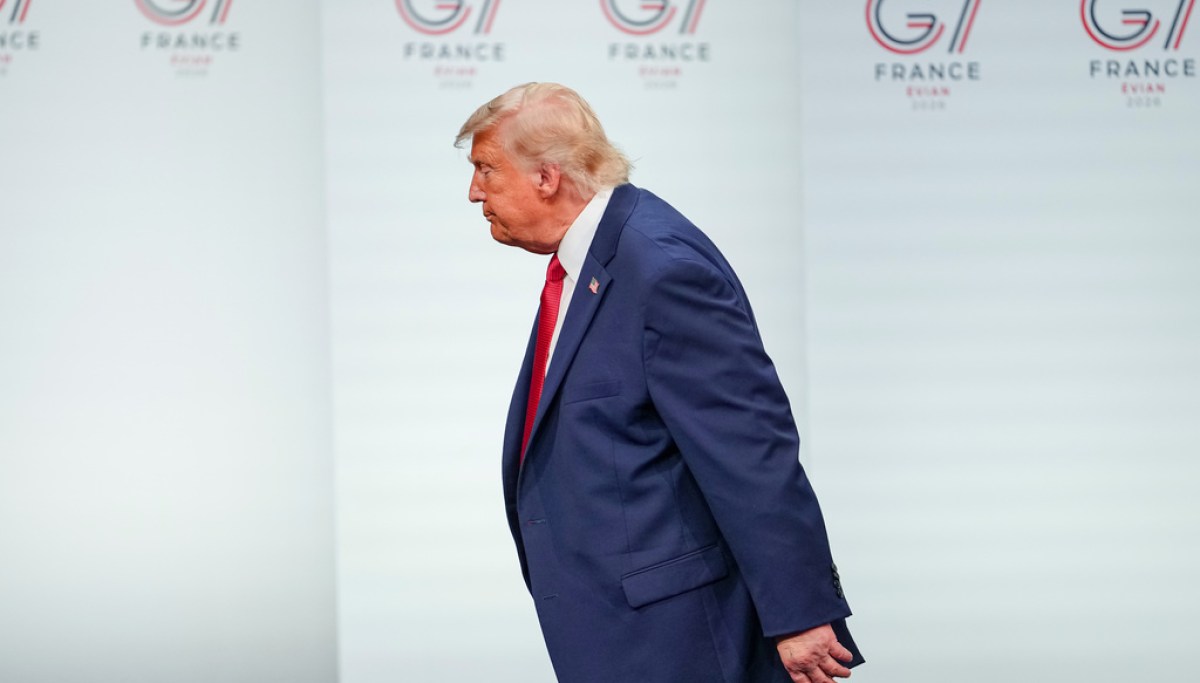 White House report card: Two F’s and an MOU