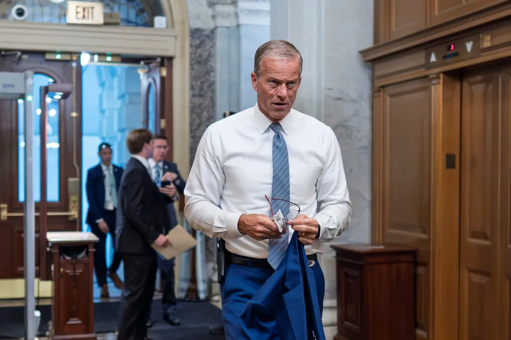 South Dakota Republican Party rejects measure to censure John Thune