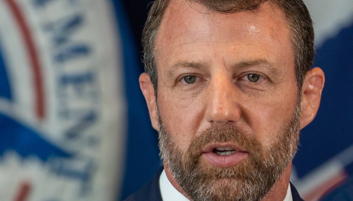 Trump administration has arrested 1,900 ‘known terrorists’ who entered under Biden: Mullin