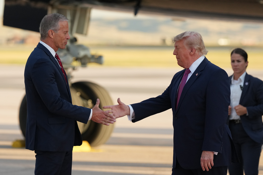 Trump and Thune 